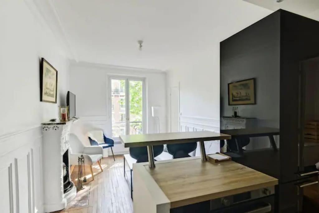 Charmant Appartement Entier A Montmartre Pour 4 Paris Extérieur photo